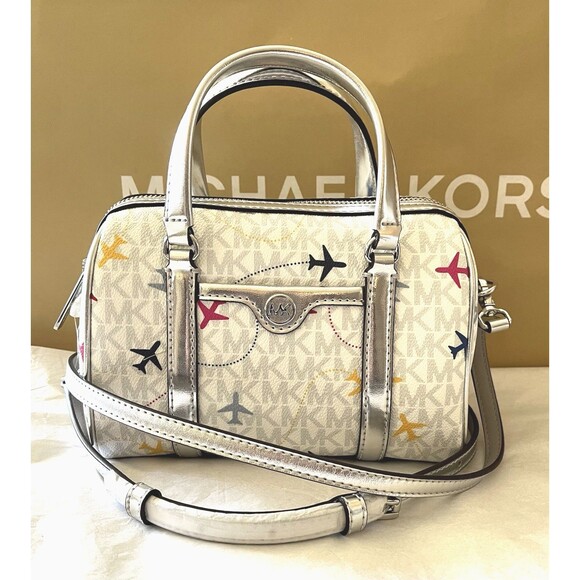 New Michael Kors Travel Small Duffle Crossbody Optic White Multi - Picture 2 of 7